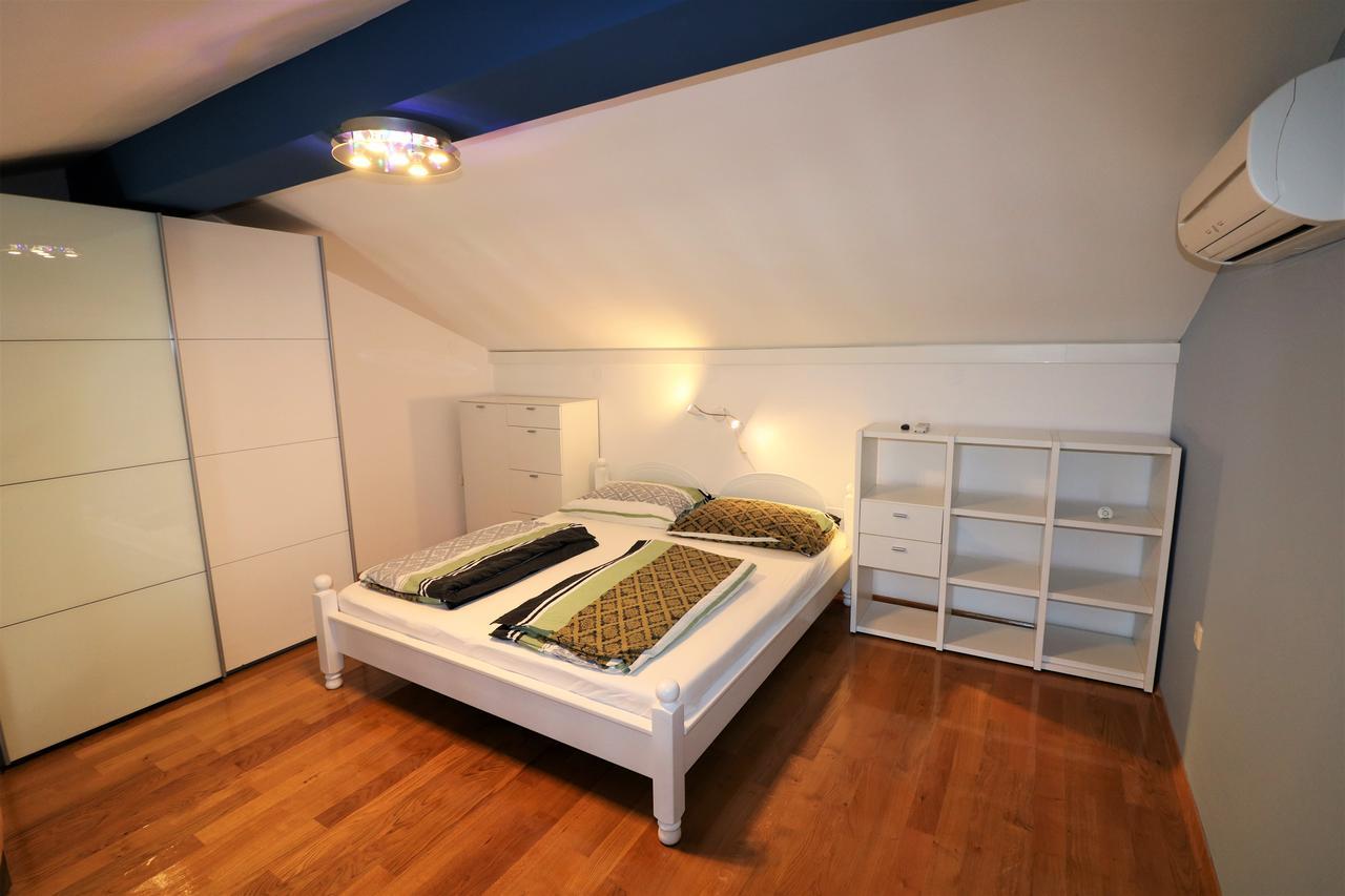 Malinska Center Apartment المظهر الخارجي الصورة