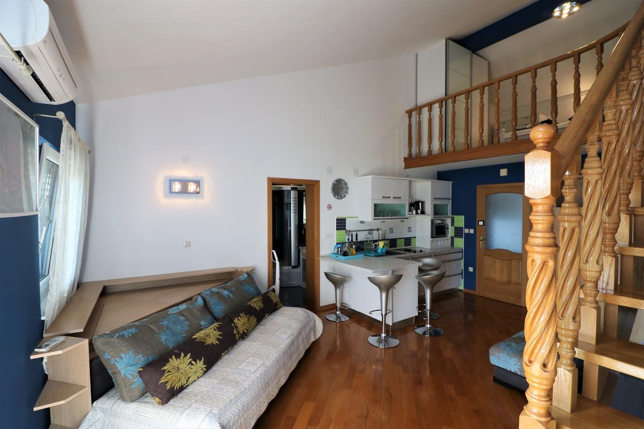 Malinska Center Apartment المظهر الخارجي الصورة