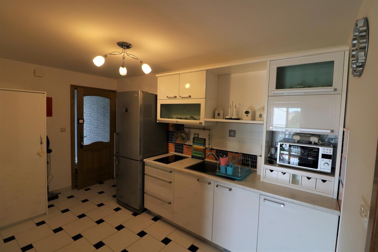 Malinska Center Apartment المظهر الخارجي الصورة