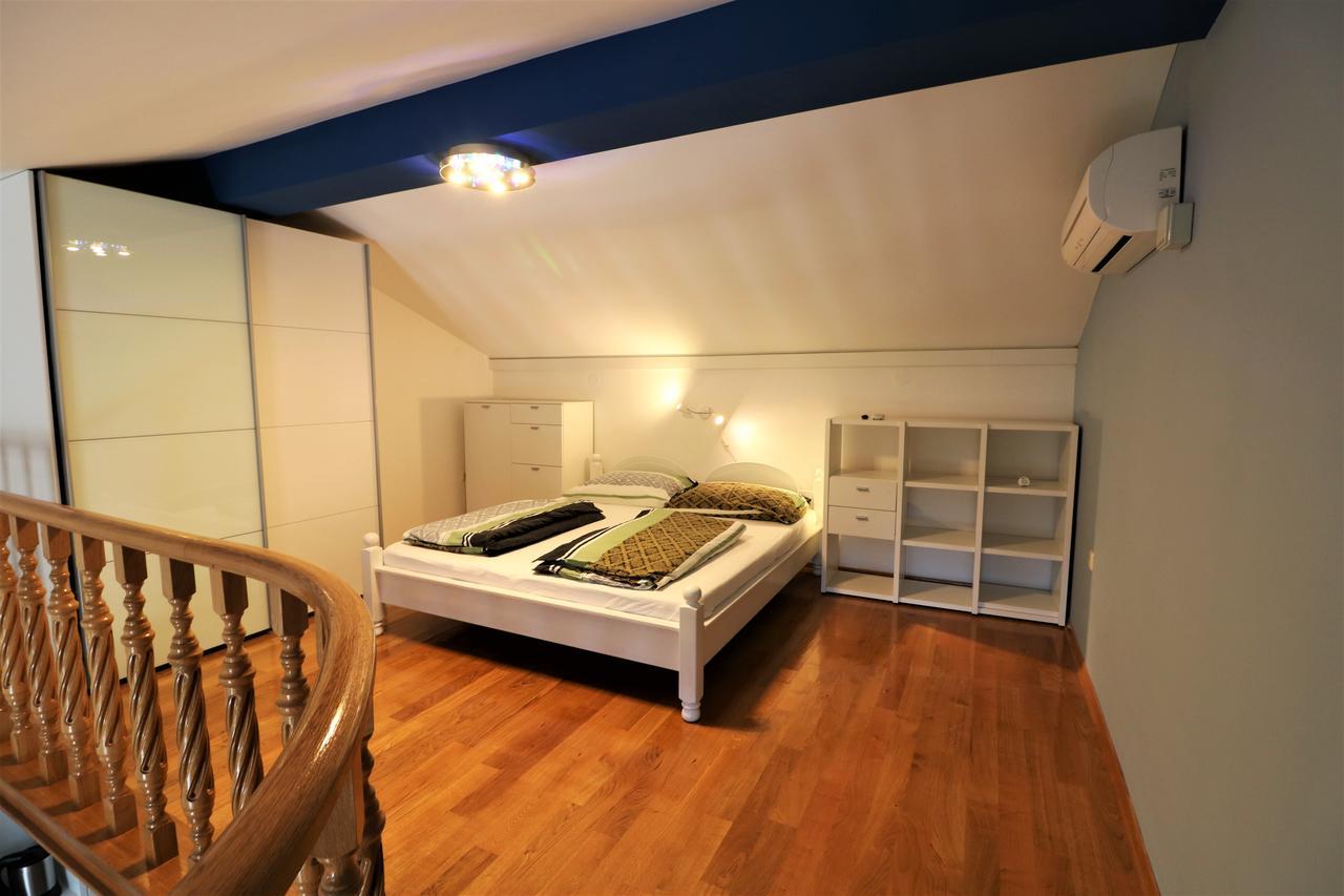Malinska Center Apartment المظهر الخارجي الصورة